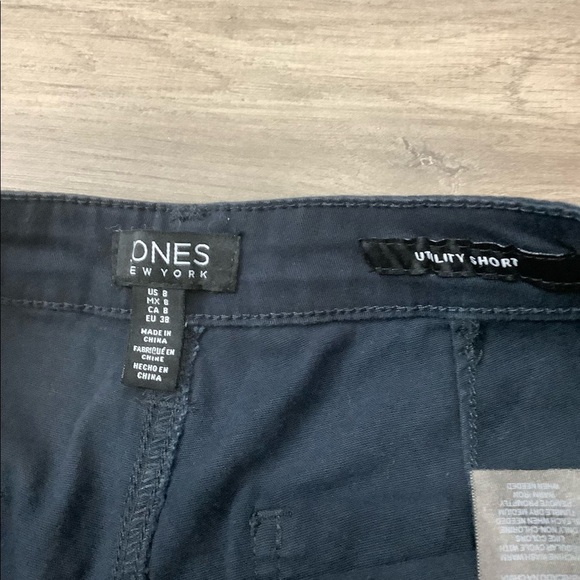 Jones New York 8 M Medium Chino Khakis Shorts Bermuda Navy Rolled Stretch NWOT - Picture 6 of 8